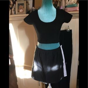 Vintage 80’s/90’s Black w/ White Stripe Swim Skirt Medium